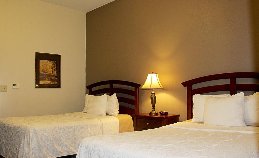 Crystal Springs Inn And Suites Towanda Exterior foto