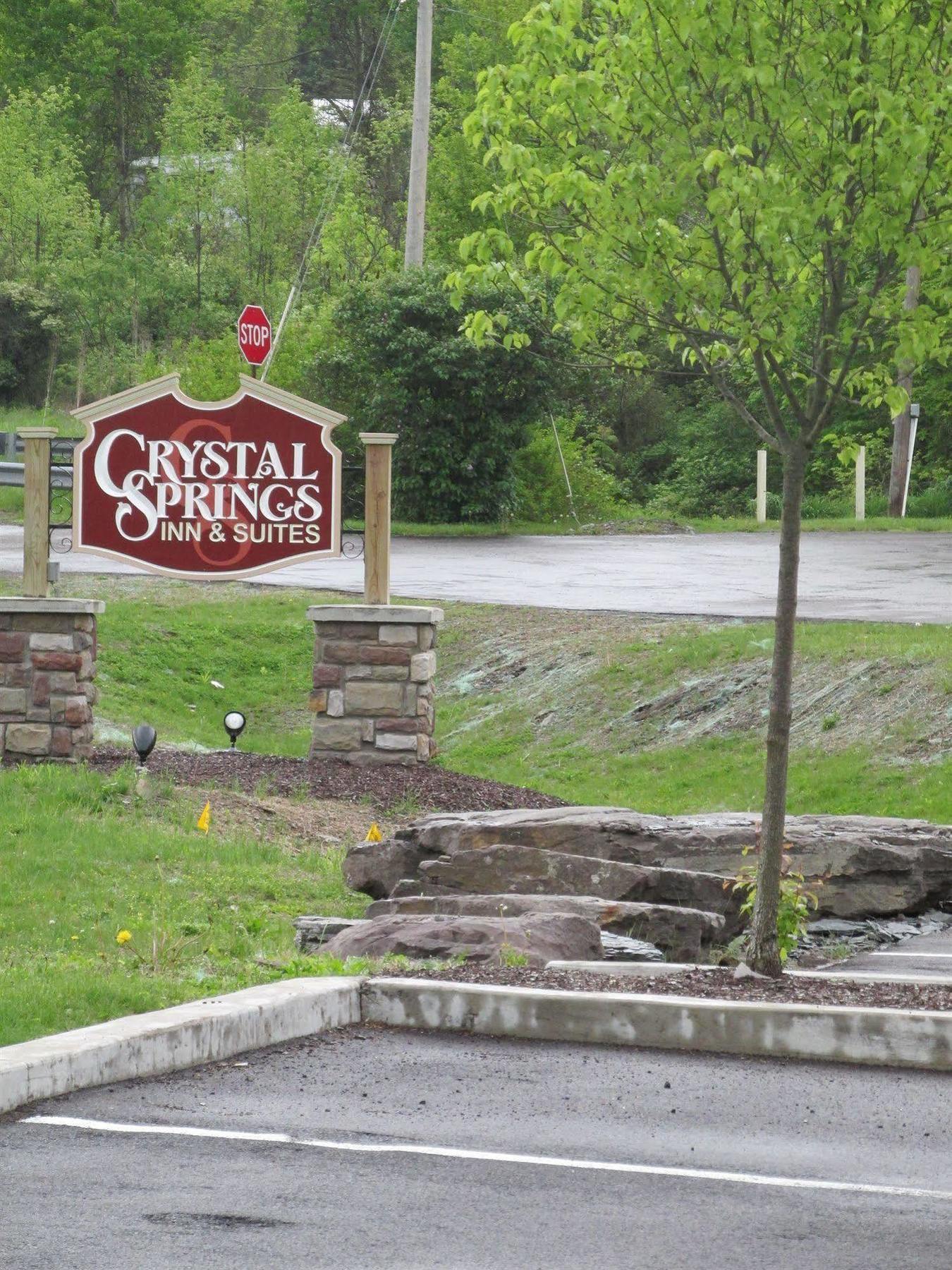 Crystal Springs Inn And Suites Towanda Exterior foto