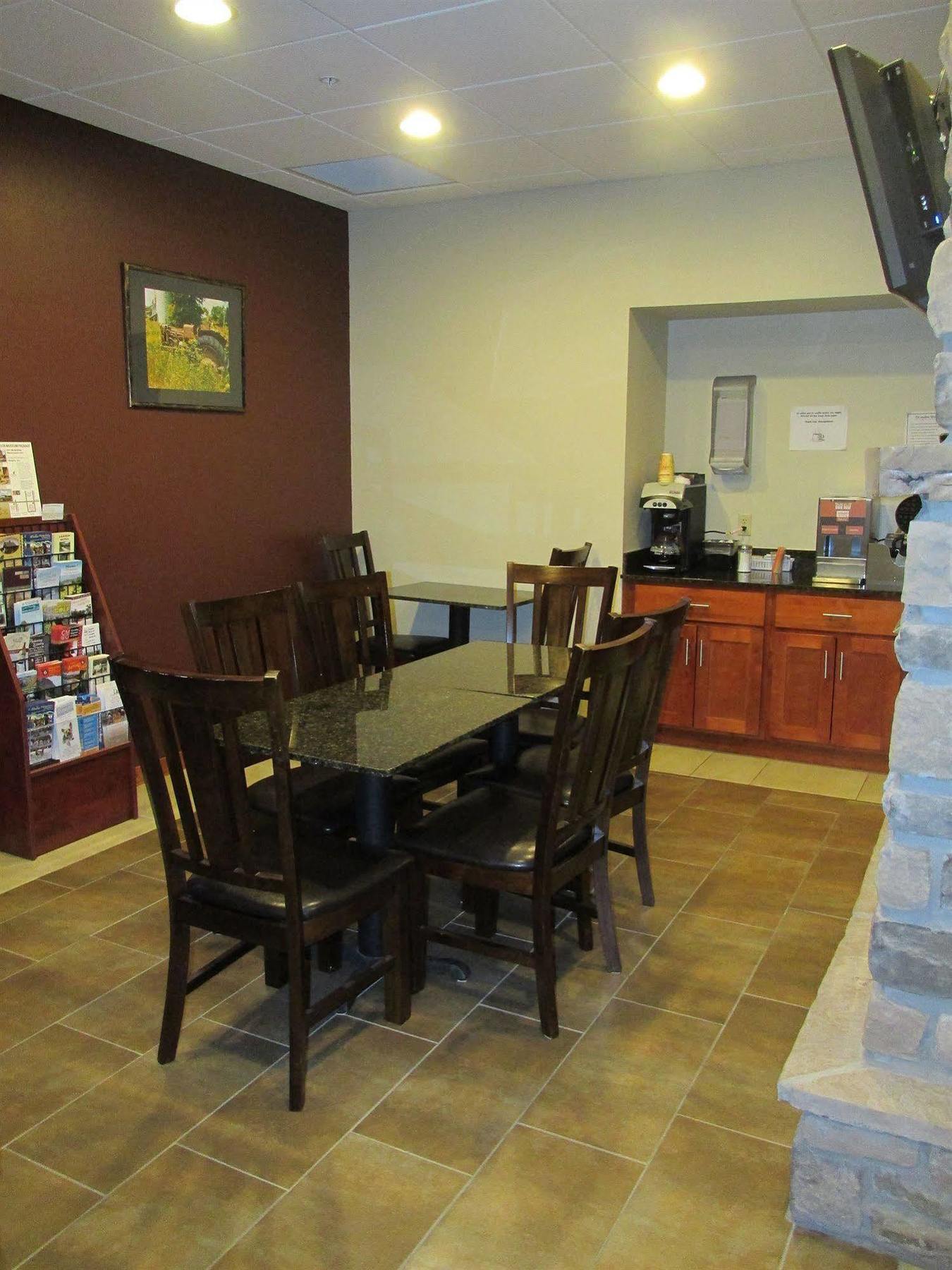 Crystal Springs Inn And Suites Towanda Exterior foto